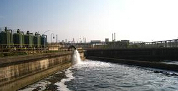 19個城市黑臭水體治理“交白卷”，應該有個說法