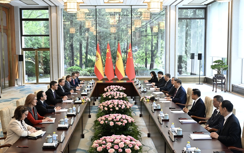 習近平會見西班牙首相桑切斯